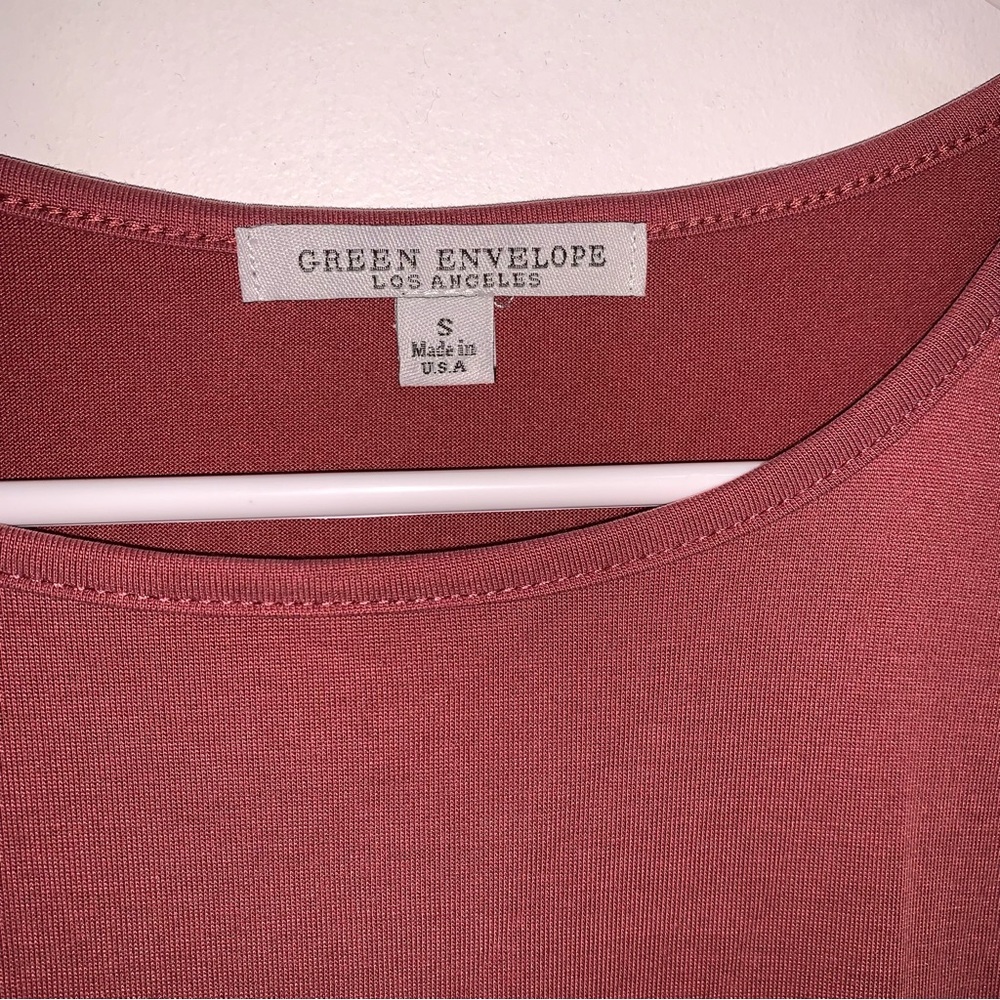 🌷5/$20 Green Envelope Women’s Blouse - Picture 2 of 4